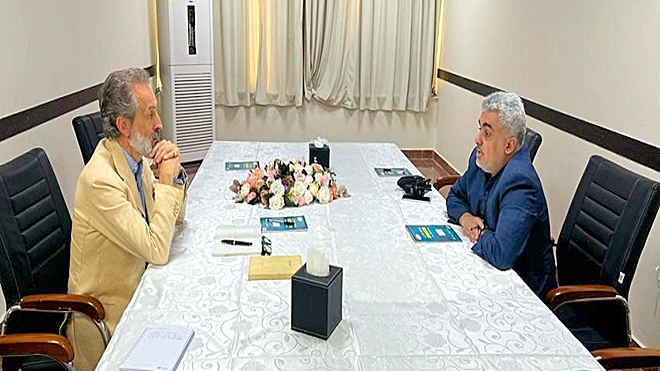 نائب وزير التخطيط يبحث مع مسؤول أممي تعزيز جهود الانتقال من الإغاثة إلى التنمية